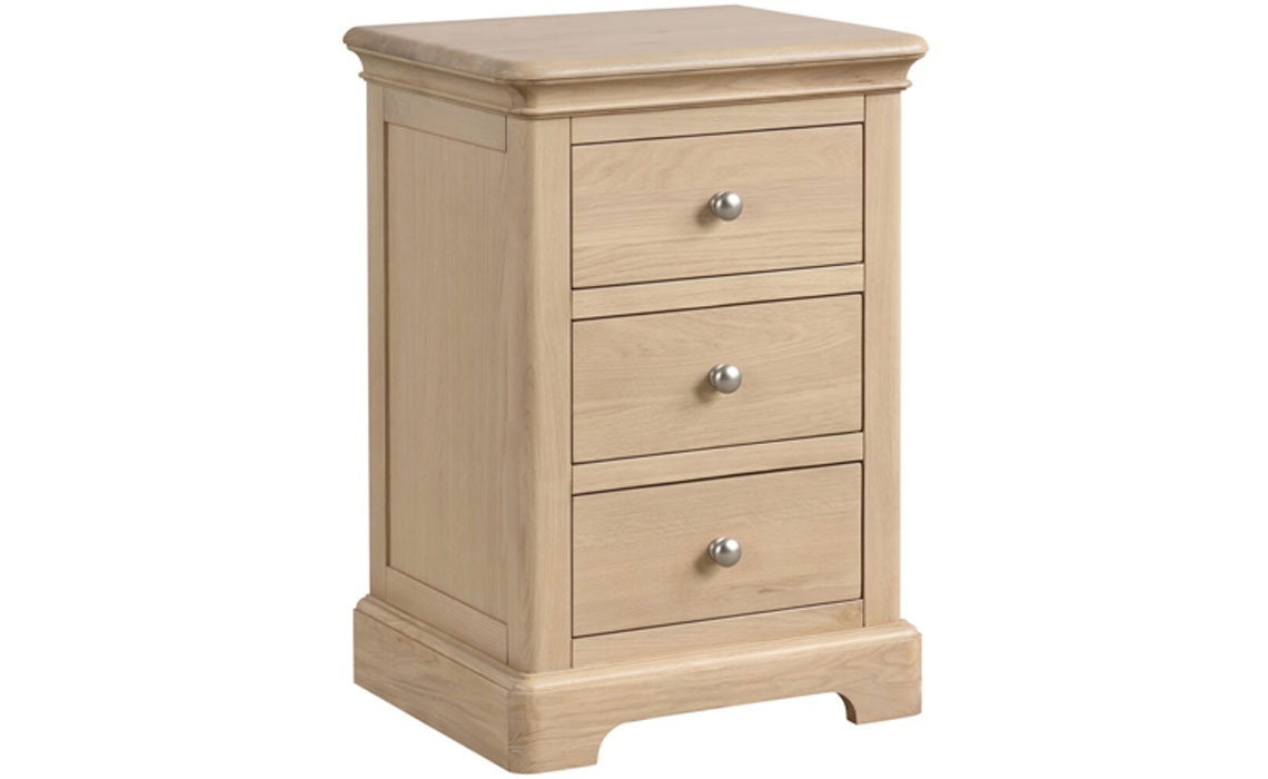 Melford Oak 3 Drawer Bedside