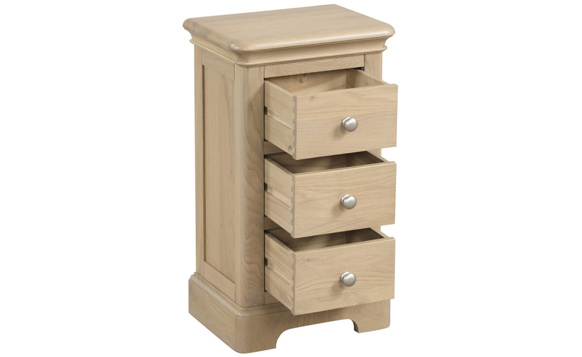 Melford Oak 3 Drawer Compact Bedside