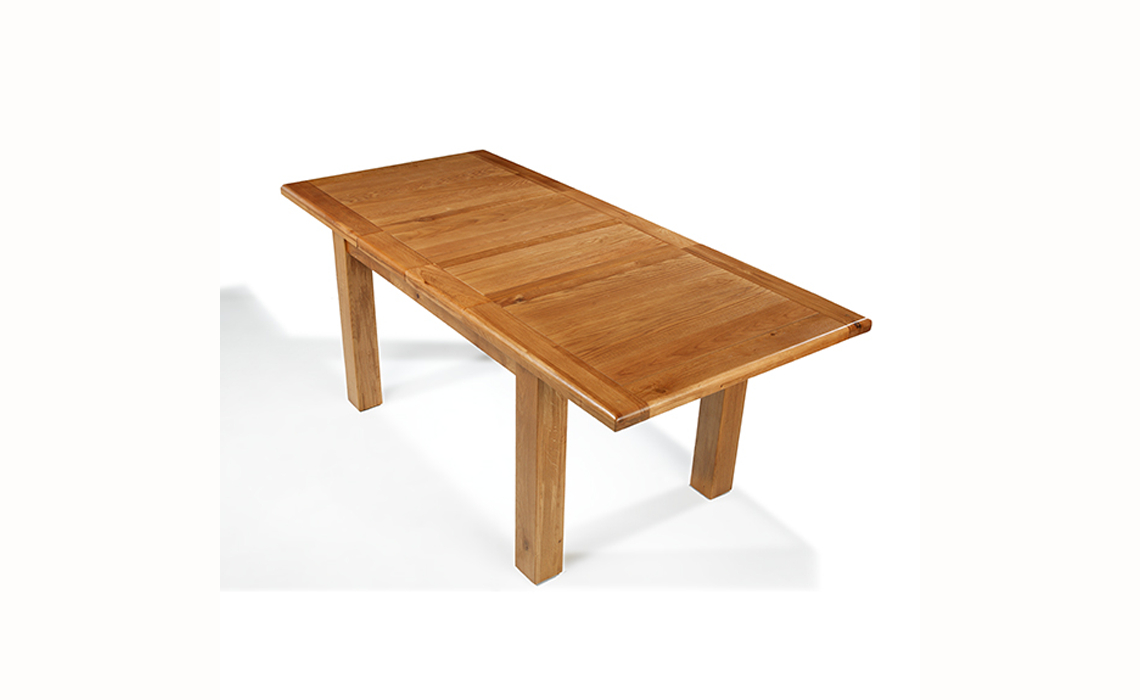 Hollywood Oak Medium Ext Dining Table