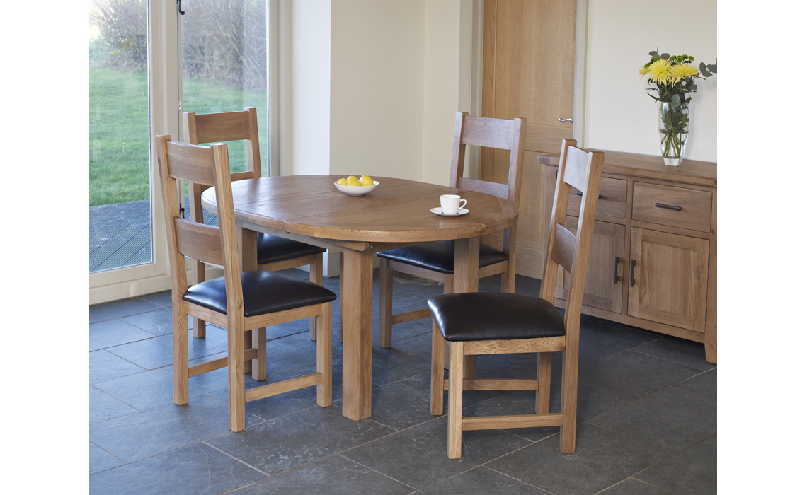 Hamilton Oak 107-145cm Extending Round Dining Table