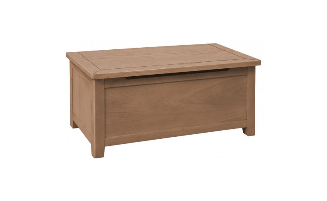 Havana Oak Blanket Box