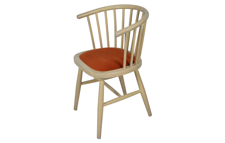 Birka Whitewash Oak Collection - Birka Upholstered Dining Carver Chair - Rust Pad	