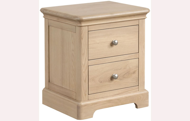 Melford Oak Collection - Melford Oak 2 Drawer Bedside