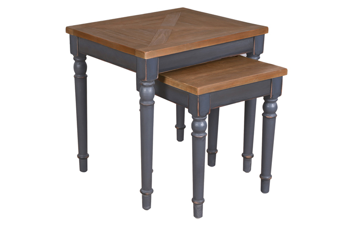 Clearance Furniture - Hemmingway Distressed Nest Of 2 Tables